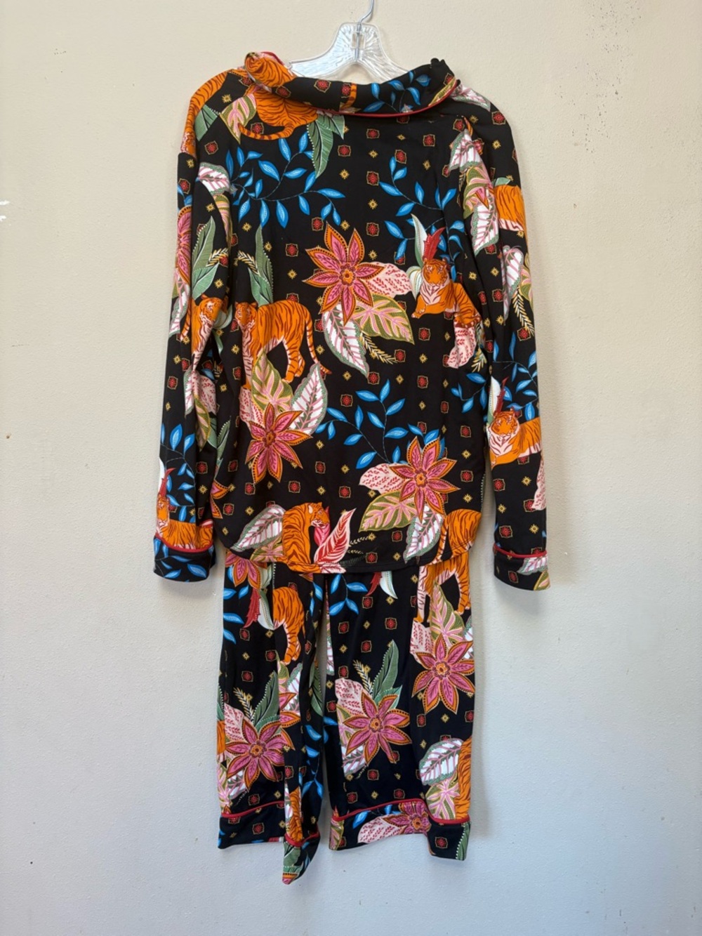 Tiger Print Pajama Set Matching Lounge Set Floral Animal Print Size L/G - Picture 4 of 10